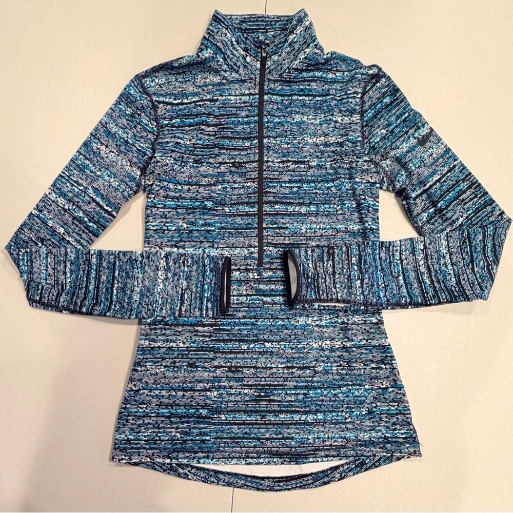 NIKE | ladies Pro Hyperwarm Dri-Fit 1/2 zip pullover athletic top. Size: S